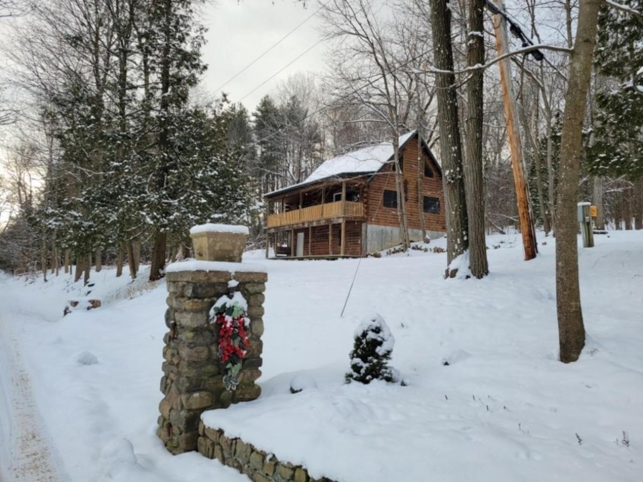 הוילה Keeseville Tranquility And Views מראה חיצוני תמונה